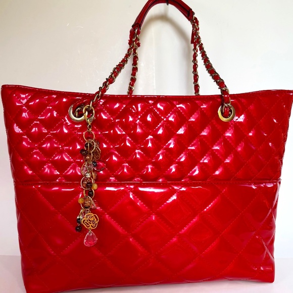 Handbags - Red Quilted Vinyl Bag w/Gold Hardware and Purse Charm